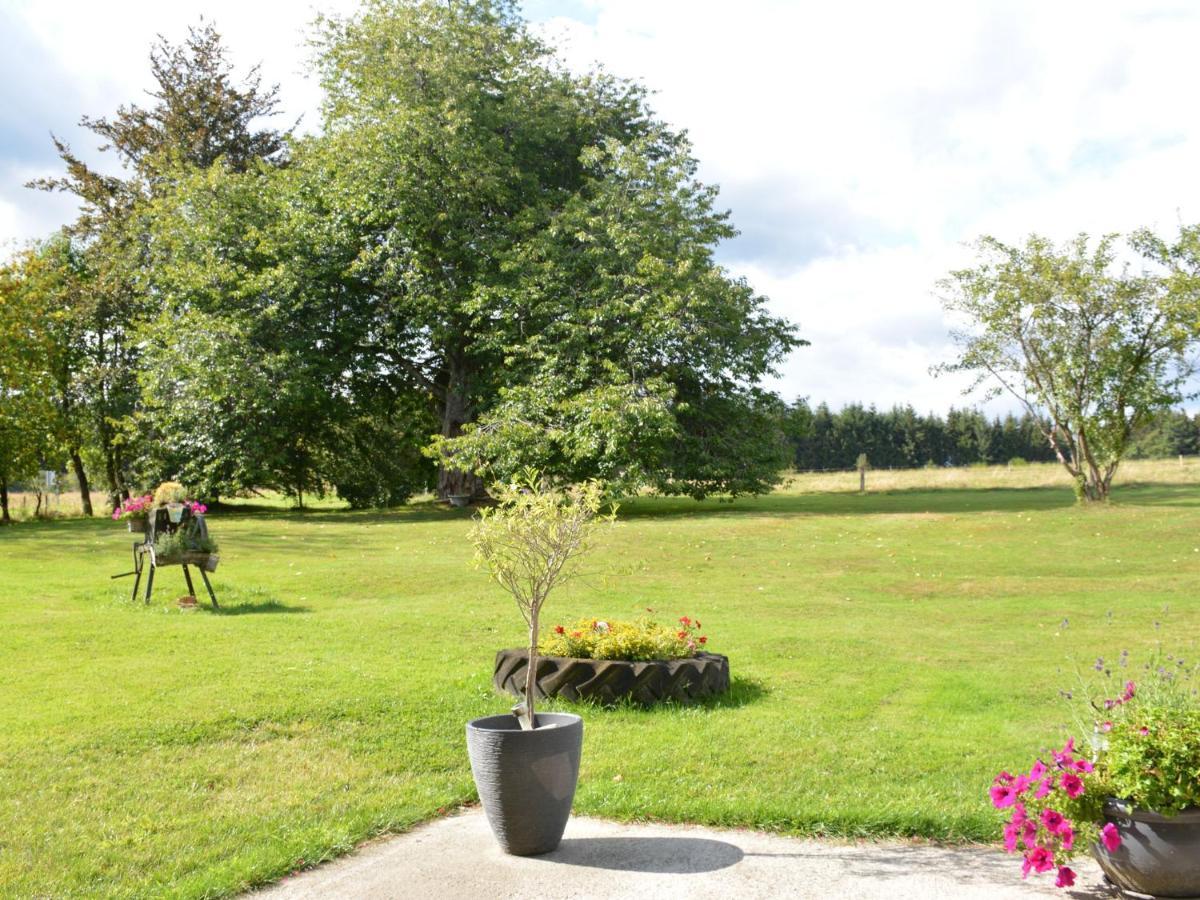 Chic With Garden Vaux-sur-Sure