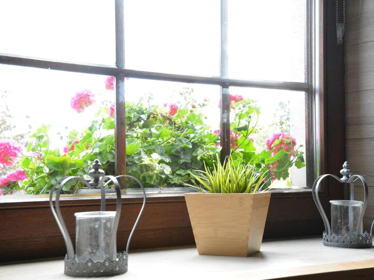 Chic With Garden Vaux-sur-Sure